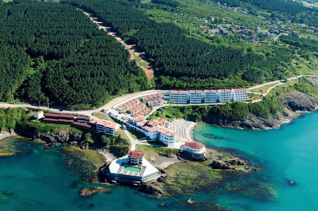 Legend Hotel Riva Екстериор снимка